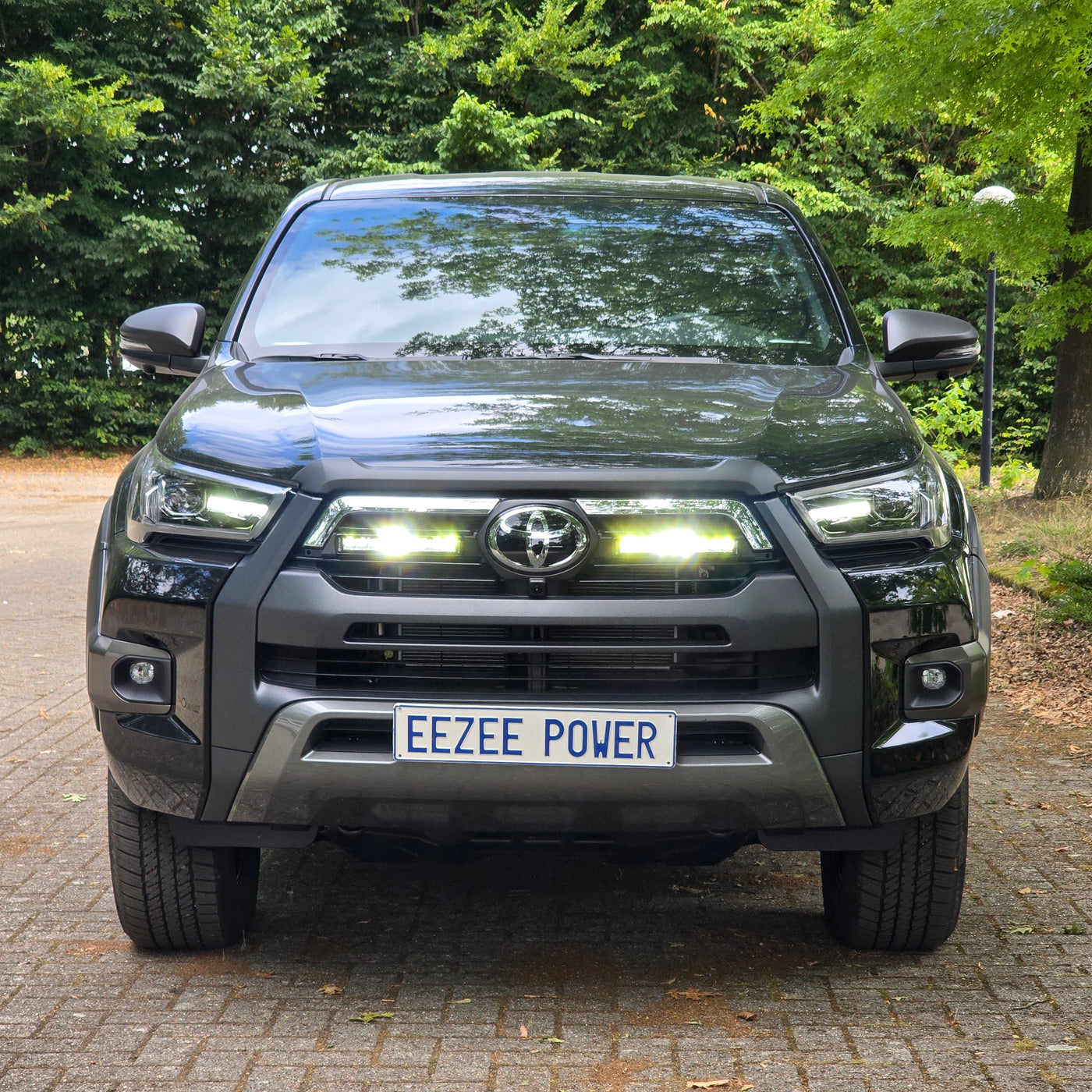 Shadow Vision double 10" light bar integration kit Toyota Hilux Invincible 2021+