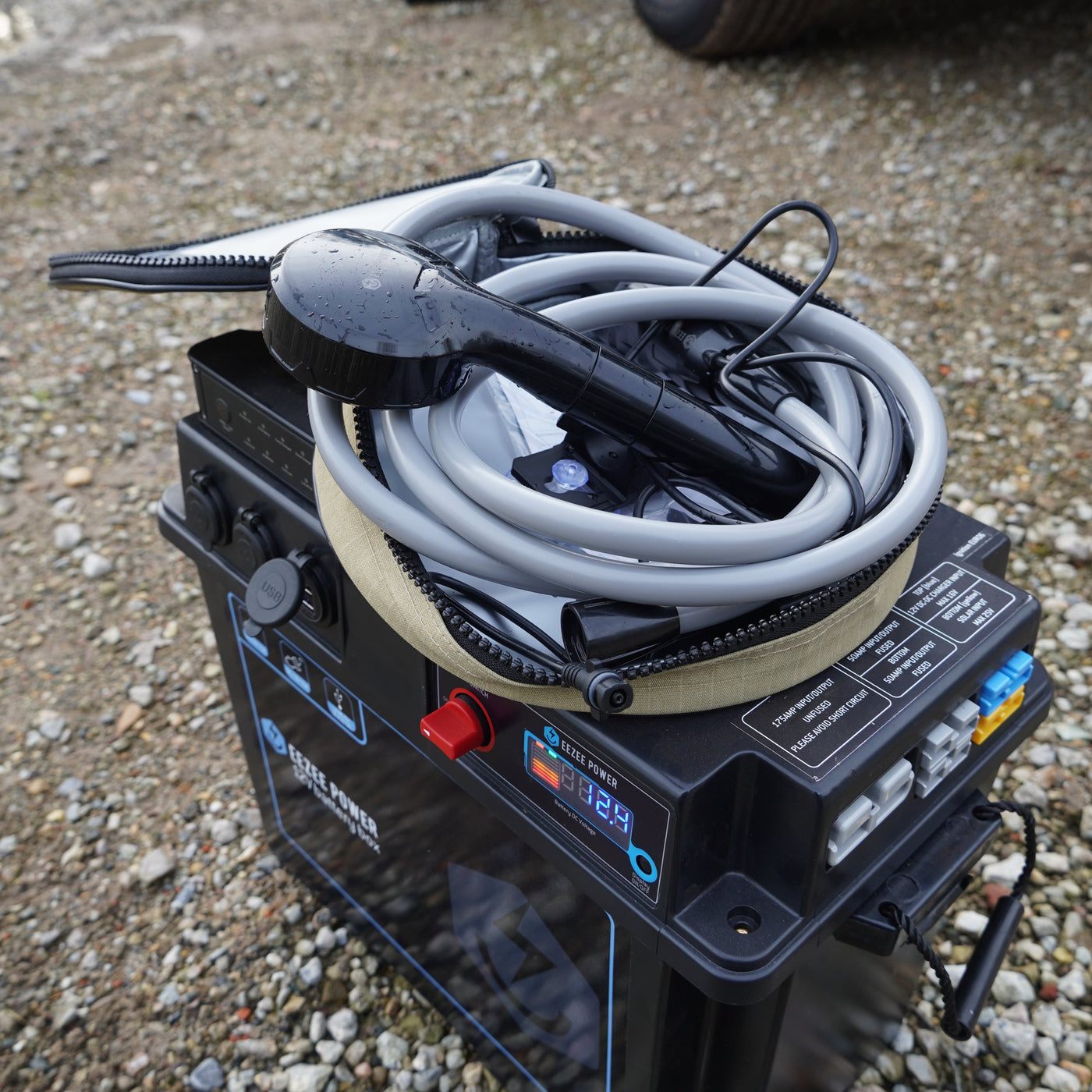 Portable Shower with rechargeable battery