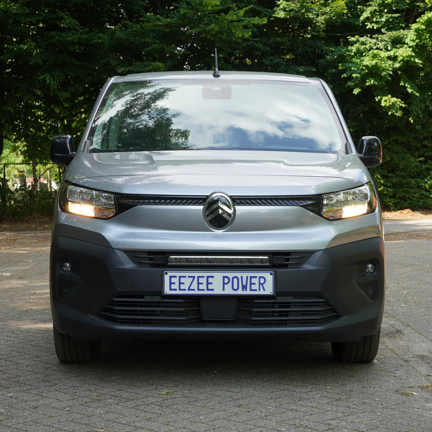 Clear Vision 20" light bar integration kit Citroën Berlingo 2024+