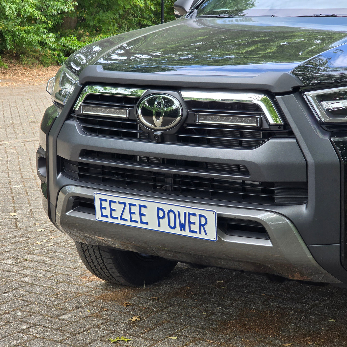 Shadow Vision double 10" light bar integration kit Toyota Hilux Invincible 2021+